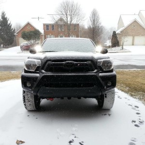 Snow with ditch lights