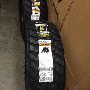 285/65r18