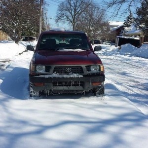 truck_in_snow2