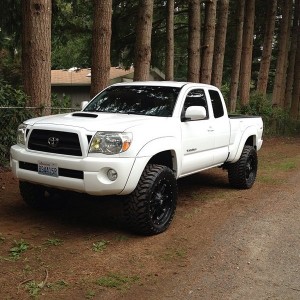 06 TRD Sport V6 Access Cab