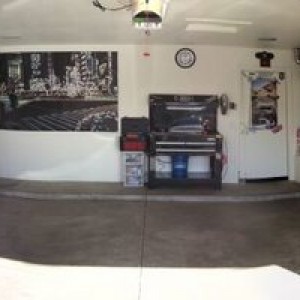 Cabinets and organization is done.. garage almost complete! :woot: