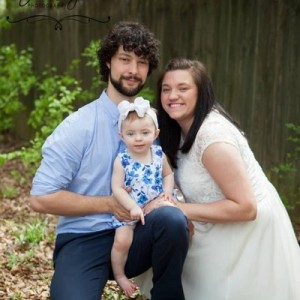 Had some family pictures saturday and they are slowly startin to trickle in