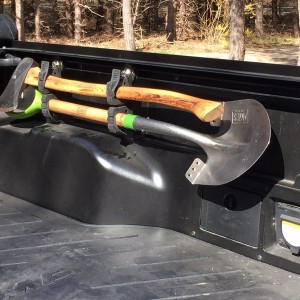 Tool mount