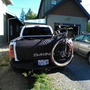 Tailgate pad and my awesome moutain bike