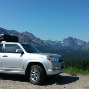 Runner says hi from Glacier Park
