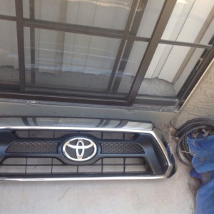 2015 tacoma grill chrome