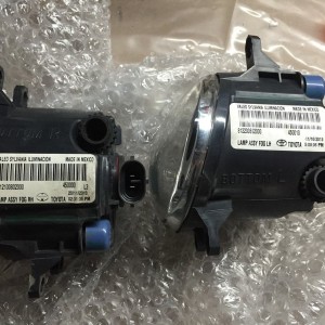 2012+ OEM Fog lights with bulbs