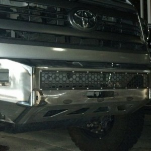 new relentless tundy bumper, light bar in front of winch...