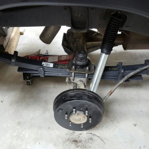 @Jonek Fresh rear suspension, Dakar and Billing B110s.