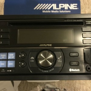 Alpine-headunit-03