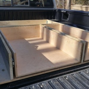 BedPlatform_BasicFrameAndDrawersInBed