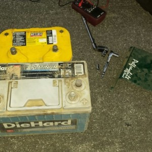 My Sears Diehard battery died after almost 6 years of hardcore service... so sad. Size 31m compared to the Yellow Top from my crawler. @pilfreybiltoff