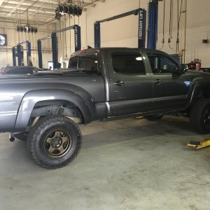 Tacoma long bed Pro-Comp lift 16 SCS wheels BFG 285/75-16 had to test fit them