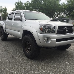 Tacoma SCS F5 285/75-16 BFG No lift 3