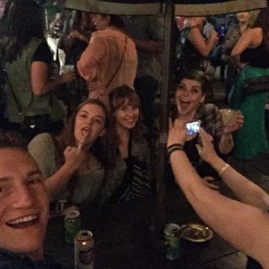 Late to live, met these girls last night on 6th st in Austin. Partied with them till bar close, now the next morning im sitting in their appt and my f