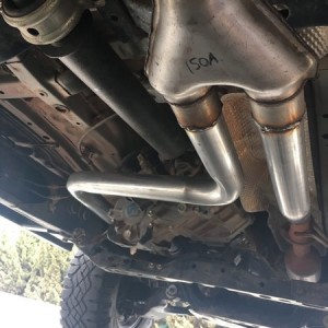 Exhaust Crossover