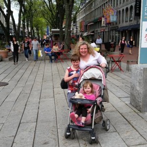 Rachel & kids @ Faneuil Hall