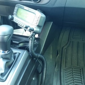 D710 Gooseneck Seat Bolt Mount