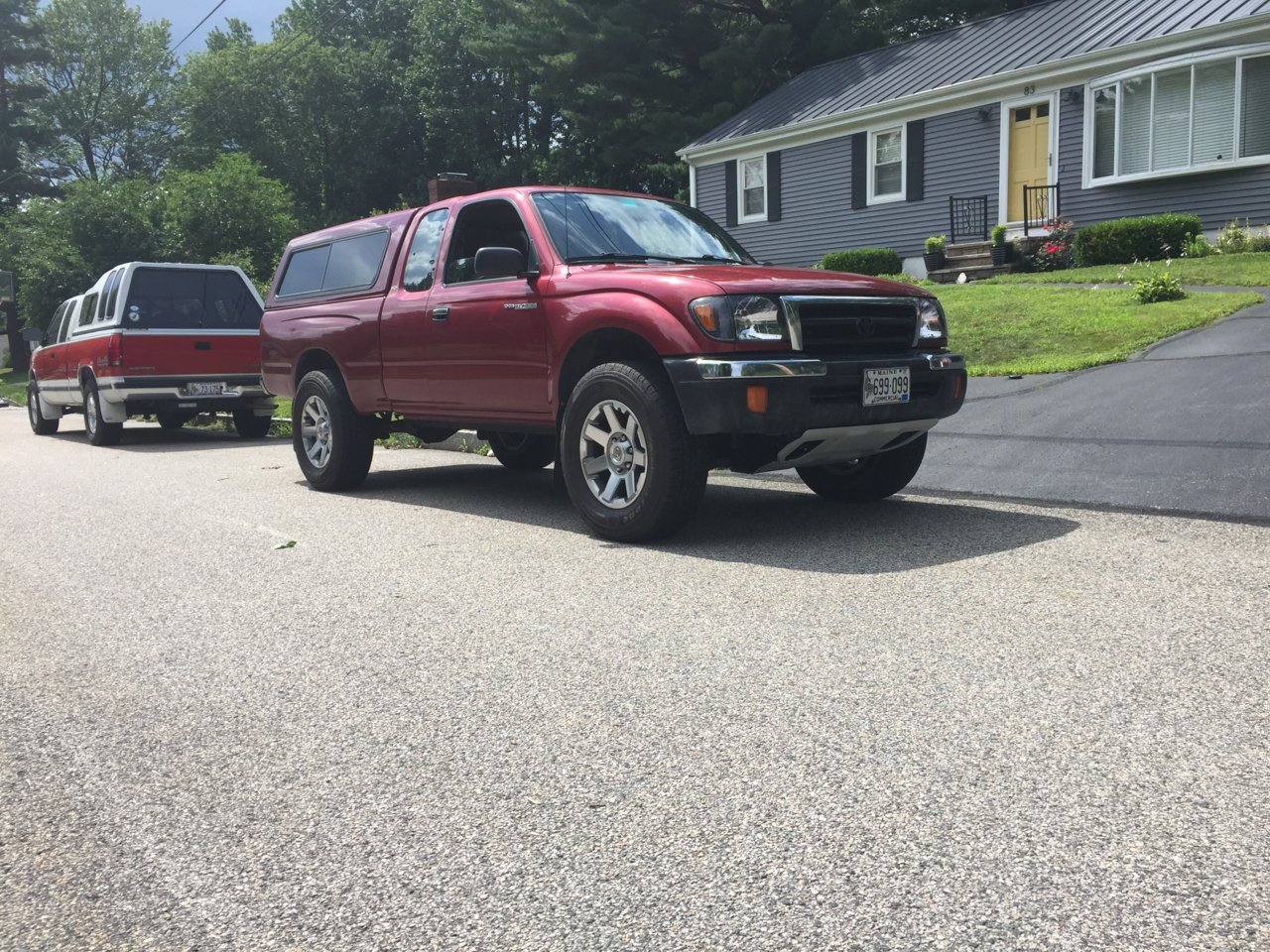 1st Gen Tacoma With 4runner Trail Team Wheel (D47D97CE-85F9-4C70-B521